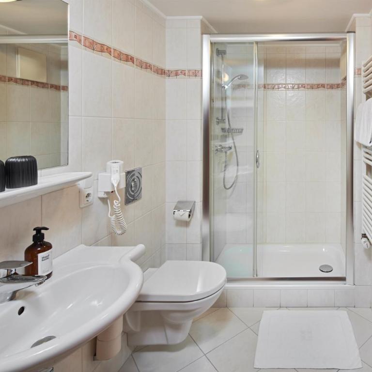 Hotel Gasthof Siggen - Doppelzimmer mit Balkon - Nebengebäude - 1