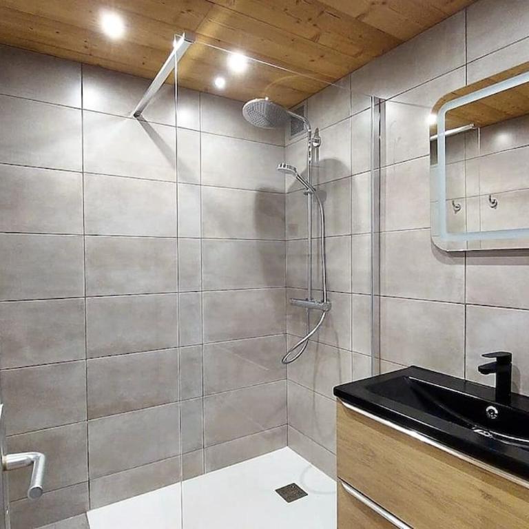 Douillet 33 m² piscine et sauna - 6 pers - Appartement 1 Chambre - 17