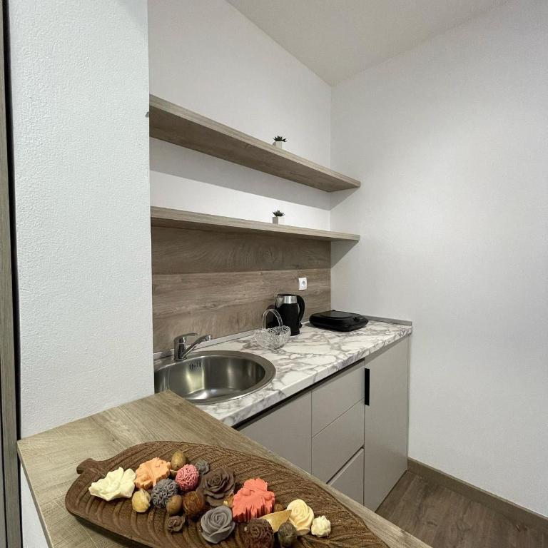 Casa Gazi - Dvokrevetna Soba sa Bračnim Krevetom - 5