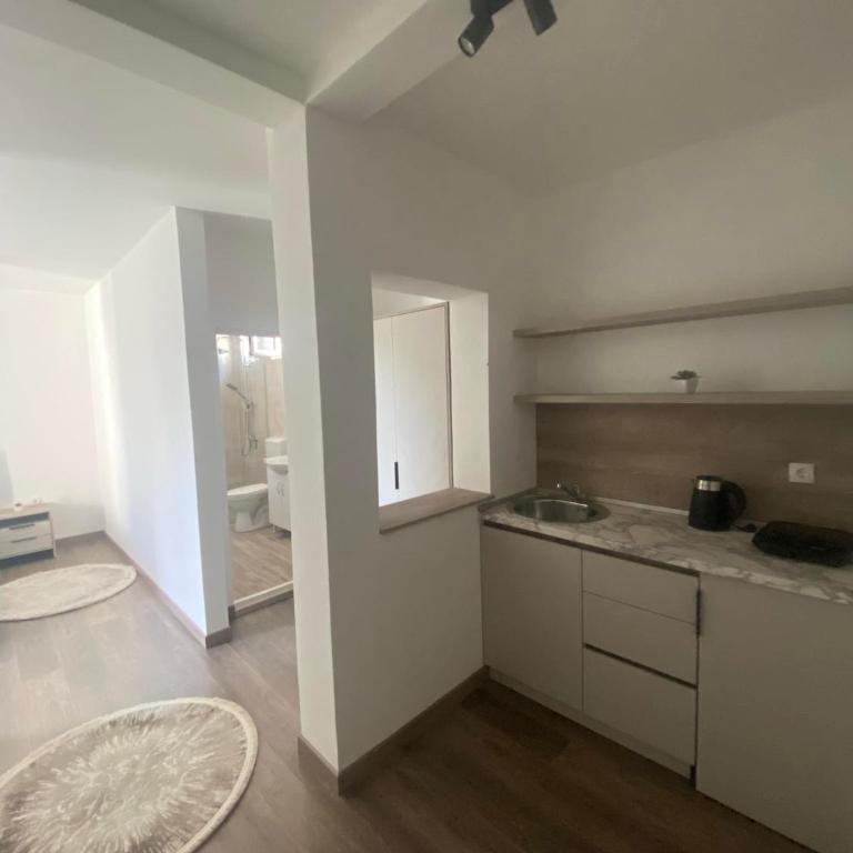 Casa Gazi - Dvokrevetna Soba sa Bračnim Krevetom - 6