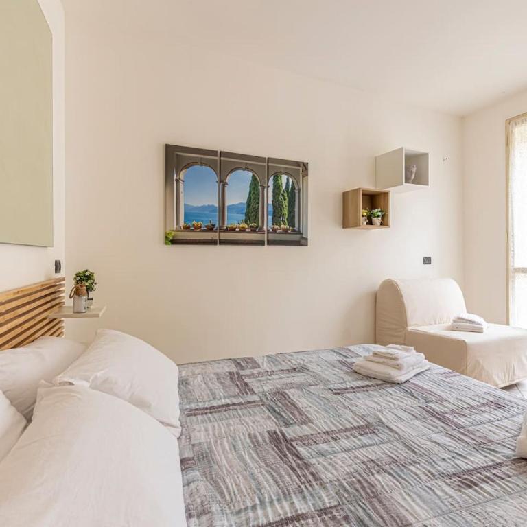 LAGO DI COMO - In Centro a 1 min da Lago e Stazione - Wifi - Appartamento con 1 Camera da Letto - 1