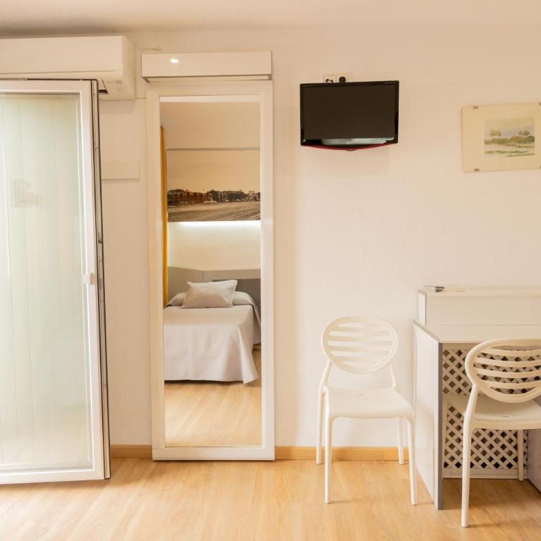 Hotel Playa - Habitación Doble - 2 camas - 9