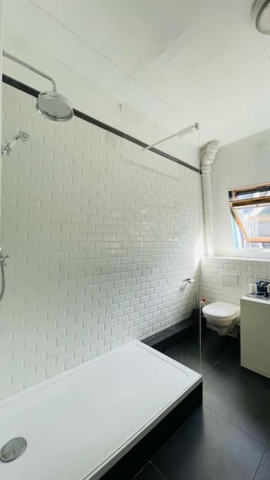 Bright duplex on the top floor - close to Opera - Apartamento de 1 dormitorio - 3