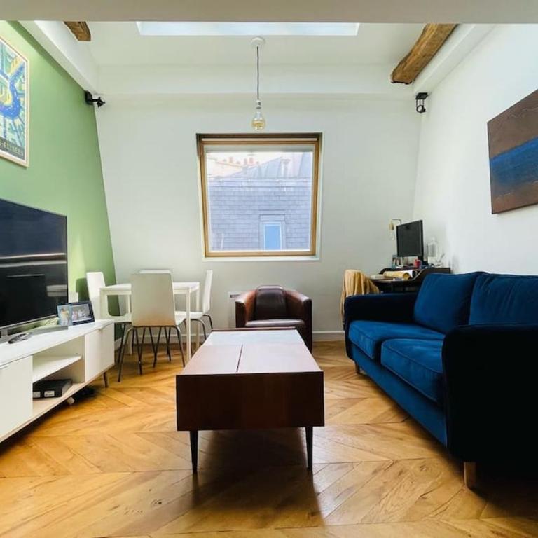Bright duplex on the top floor - close to Opera - Apartamento de 1 dormitorio - 5