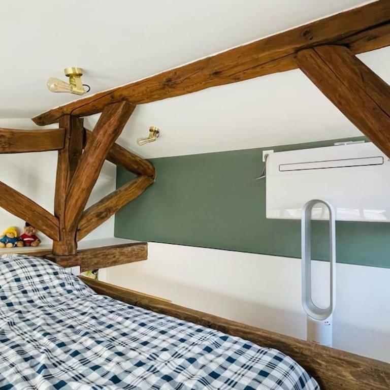 Bright duplex on the top floor - close to Opera - Apartamento de 1 dormitorio - 8