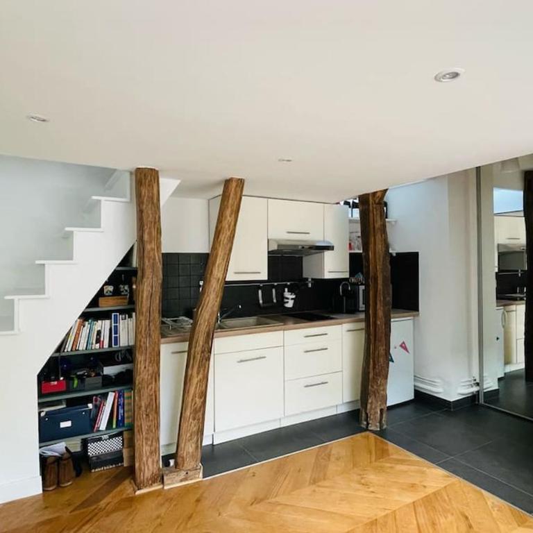 Bright duplex on the top floor - close to Opera - Apartamento de 1 dormitorio - 10