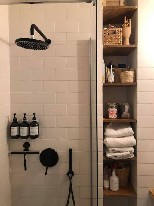 Appartement 75009 PARIS 50m2 métro poissonnière 3 pers & baby - Appartement 2 Chambres - 3