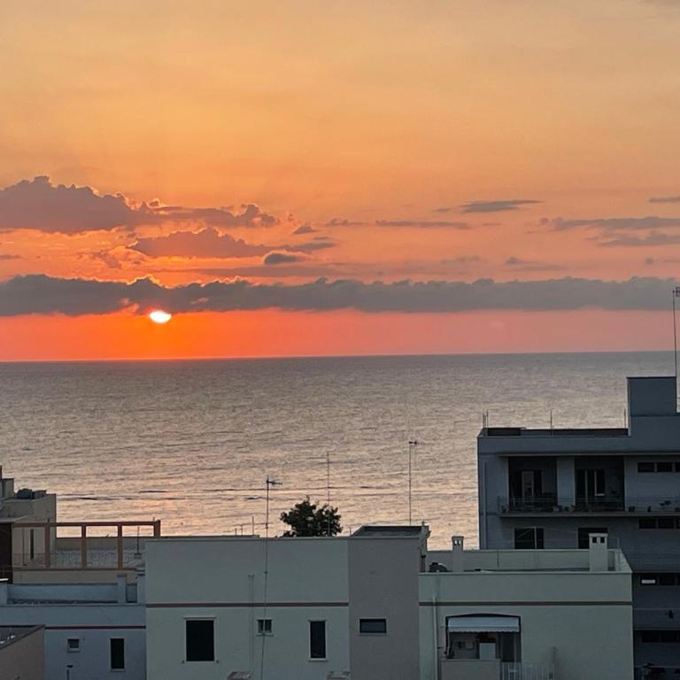 Monopoli Roof - Appartamento con 3 Camere da Letto e Vista Mare - 32