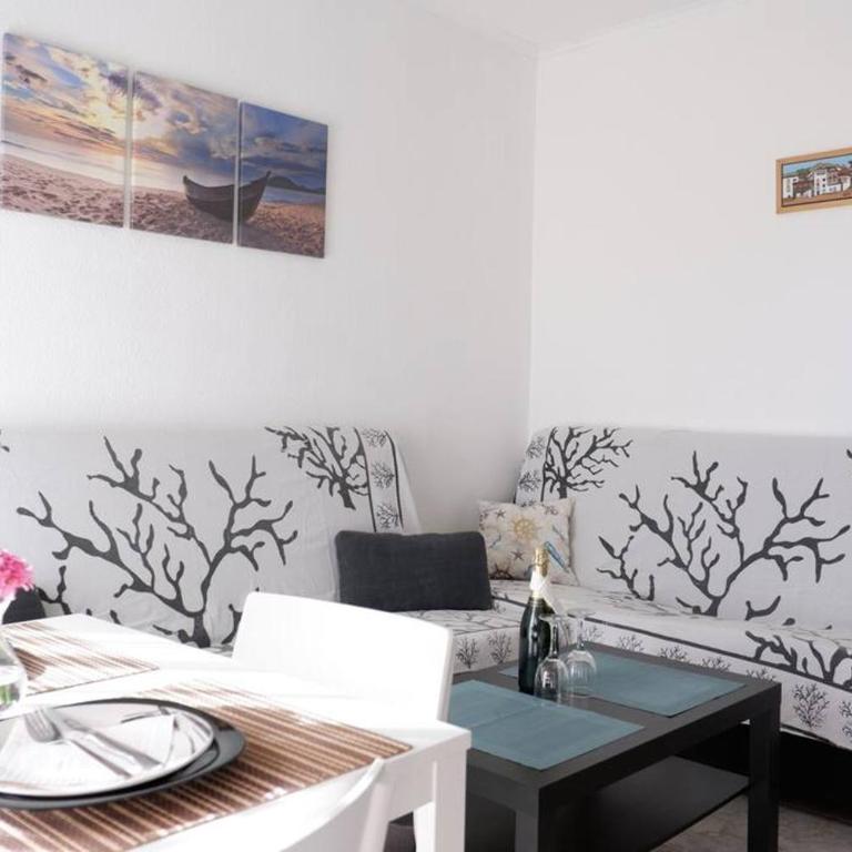 Casa Hermosa - Apartment with Garden View - 16