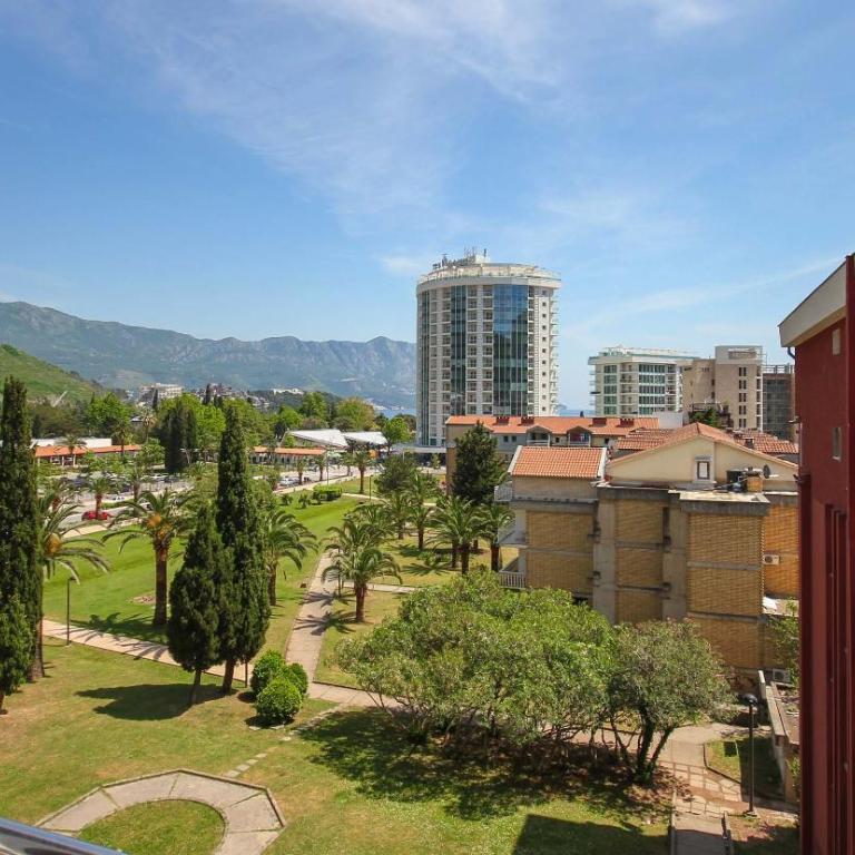 Irena Downtown Apartment - Apartment with Balcony - 13