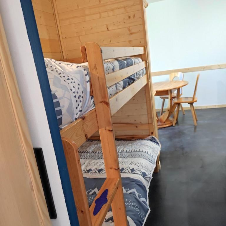 Les Cytises classé 3 étoiles au col de Chamrousse à 1750 - Appartement 2 Chambres avec Balcon - 15