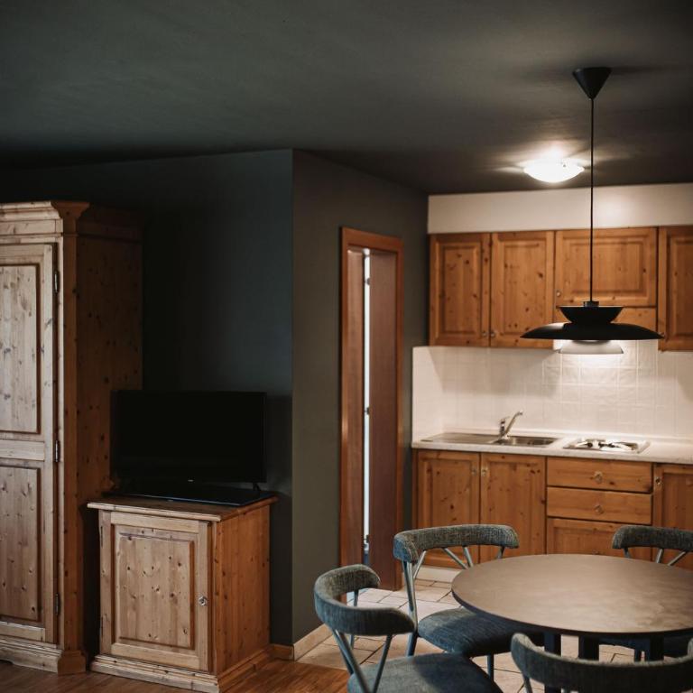 Nancy's Holiday Homes Dolomites - Studio-Apartment - 5