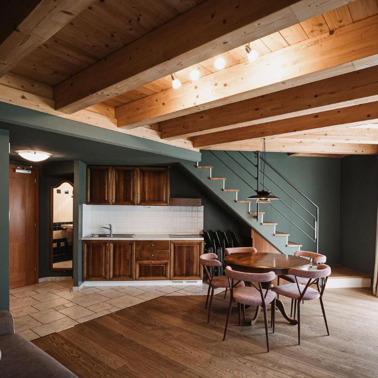Nancy's Holiday Homes Dolomites - Apartment mit 2 Schlafzimmern - 1