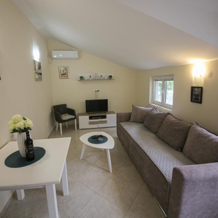 Goga Apartment - One-Bedroom Apartment - 1