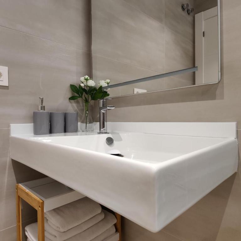 PARADISE premium apartment - Three-Bedroom Apartment - 19