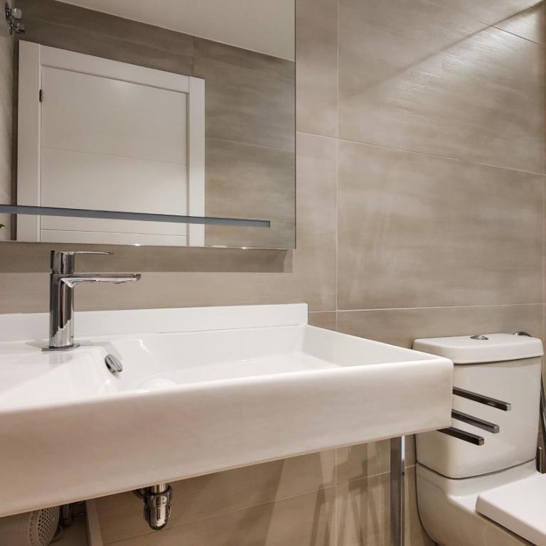 PARADISE premium apartment - Three-Bedroom Apartment - 24