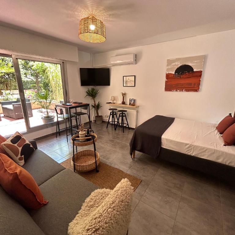 Les Appartements d'Edmond Rome Favier - Studio mit Terrasse - 2
