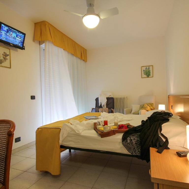 Hotel Miramare - Camera Matrimoniale/Doppia con Letti Singoli con Balcone - 2