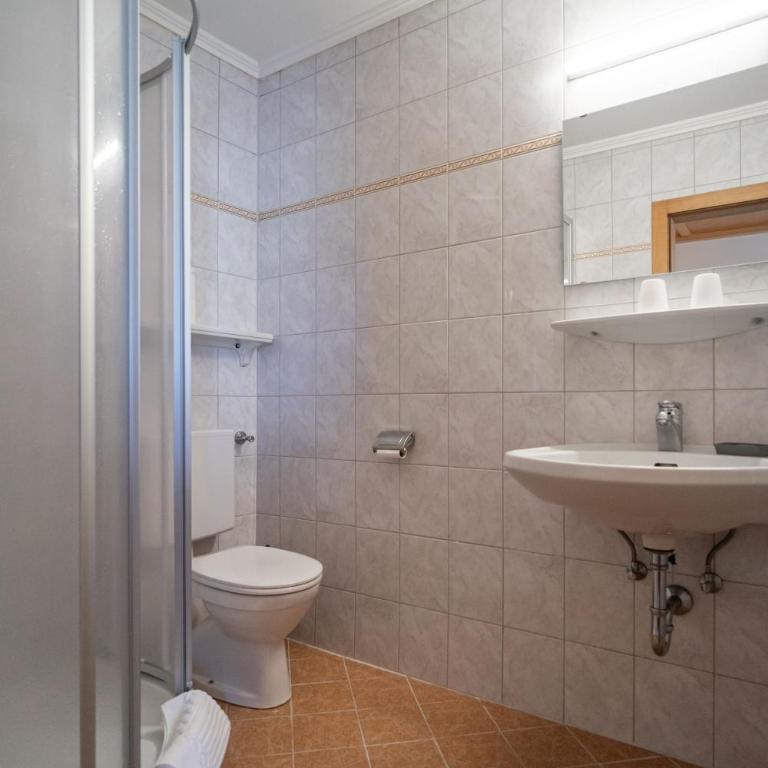 Der Bräuschmied - Dreibettzimmer mit Balkon - 14