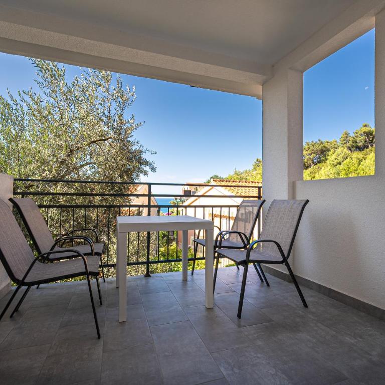 Petrovac Holiday Apartments 2 - Apartment with Sea View - 11