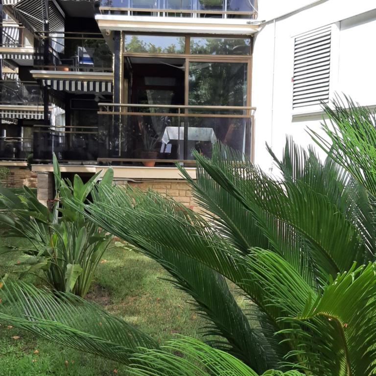 Apartamento en 1ª linea de Mar en SALOU - Three-Bedroom Apartment - 15