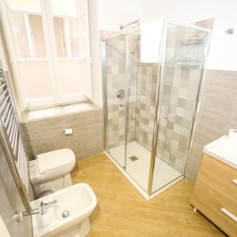 Thalia - Double Room with Private Bathroom - 13