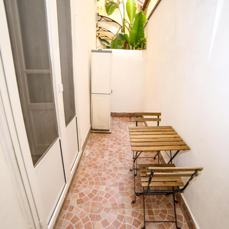 Thalia - Double Room with Private Bathroom - 14