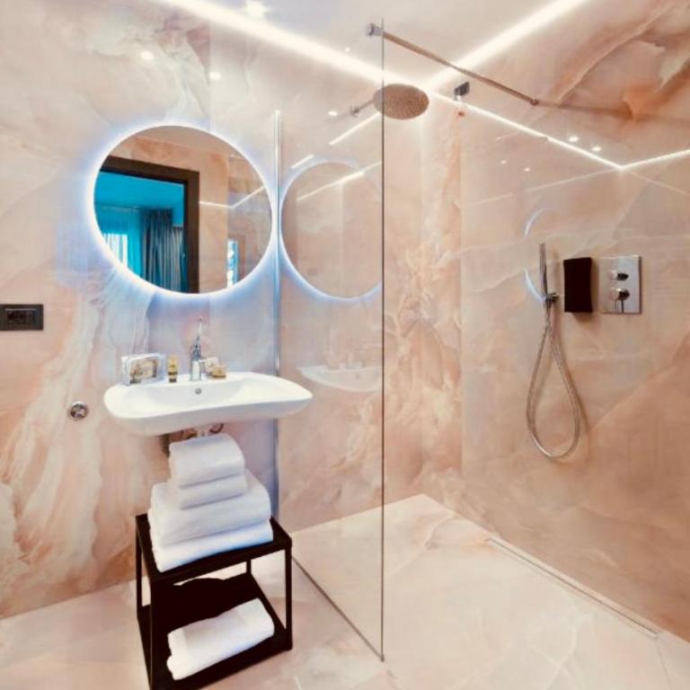 Boutique Hotel Sirmione - Camera Deluxe - 6
