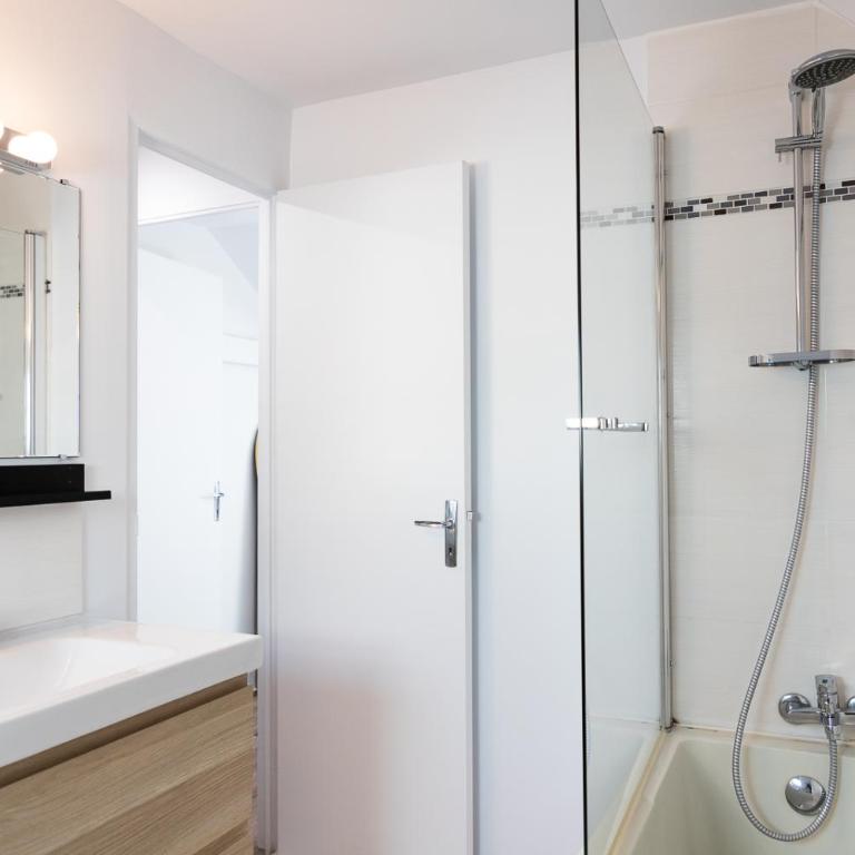 Duplex T3 moderne et lumineux Angers - Appartement 2 Chambres - 32