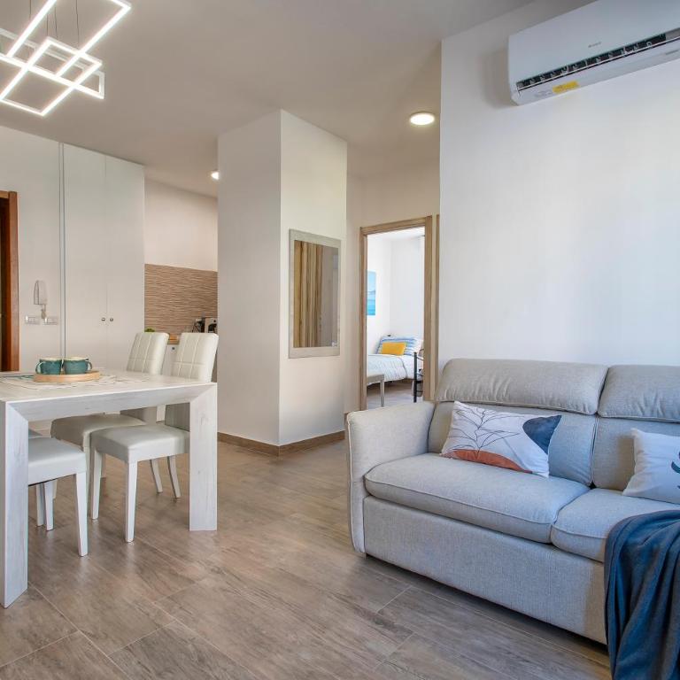 Pufferfish Apartment with private terrace - Appartamento con 2 Camere da Letto - 28