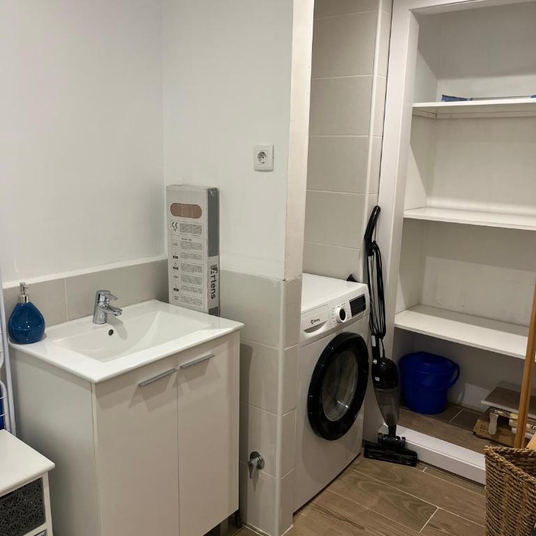 Exyca Barrio Salamanca - Two-Bedroom Apartment - 20