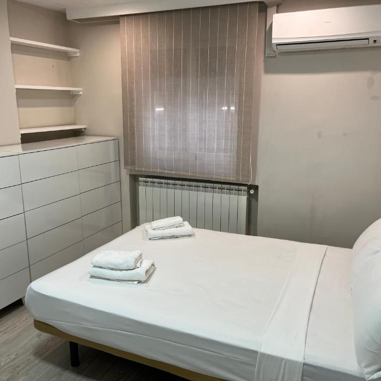 Exyca Barrio Salamanca - Two-Bedroom Apartment - 10