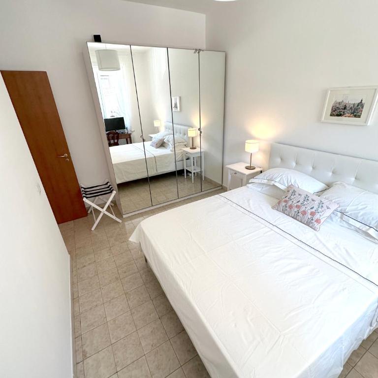 Royal Domus Of Rome - Appartamento con 2 Camere da Letto - 23