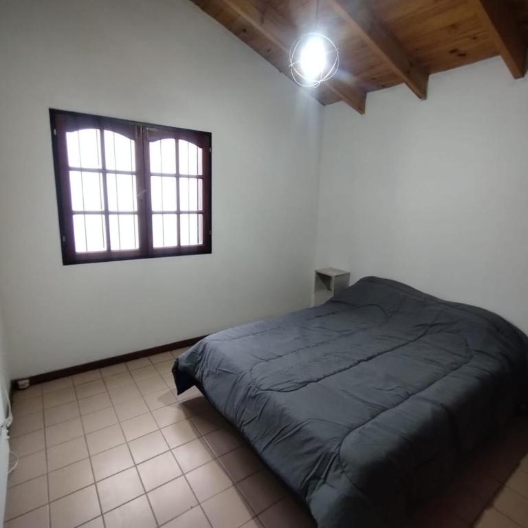 Casa residencial con pileta - Casa de 3 dormitorios - 16