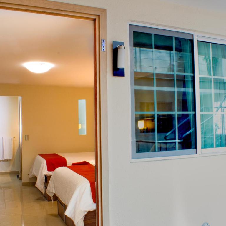 La Casa del Reloj - Zona de Hospitales - Family Room - 5