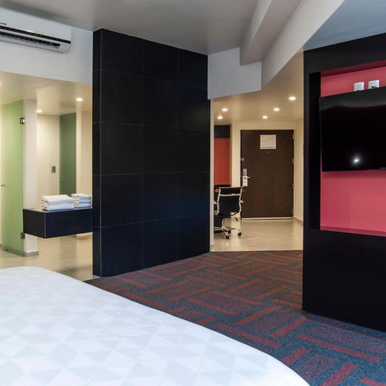Holiday Inn Mexico Dali Airport by IHG - Suite con cama extragrande - 4