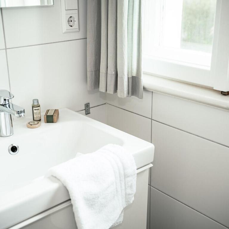 Allgäuer Genusshotel und Historischer Dorfgasthof Hirsch - Doppelzimmer - historisches Gebäude - 6