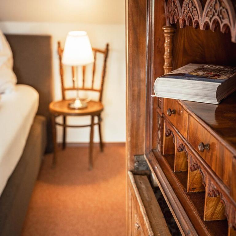 Allgäuer Genusshotel und Historischer Dorfgasthof Hirsch - Maisonette-Suite – Historisches Gebäude - 6