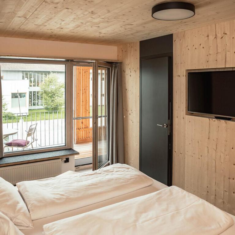 Allgäuer Genusshotel und Historischer Dorfgasthof Hirsch - Doppelzimmer mit Balkon - Neubau - 6