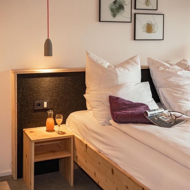 Allgäuer Genusshotel und Historischer Dorfgasthof Hirsch - Doppelzimmer mit Gartenblick – Neubau - 8