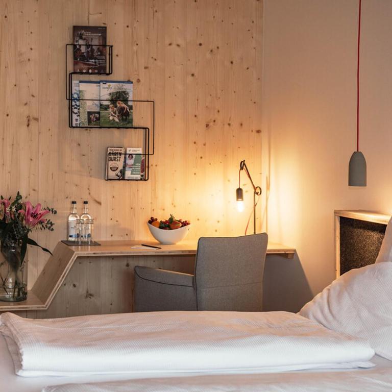 Allgäuer Genusshotel und Historischer Dorfgasthof Hirsch - Doppelzimmer mit Balkon - Neubau - 11