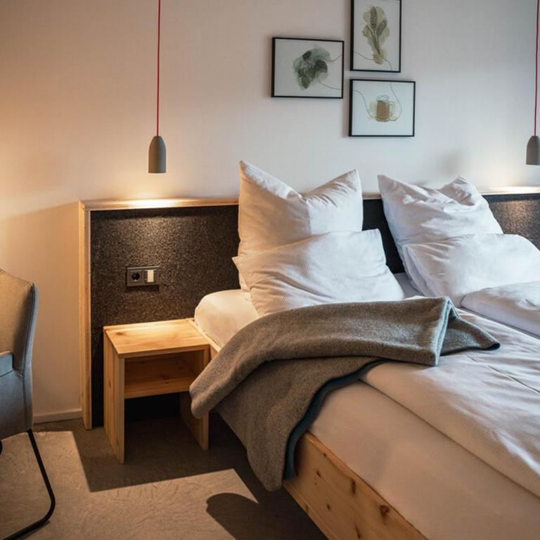 Allgäuer Genusshotel und Historischer Dorfgasthof Hirsch - Doppelzimmer mit Gartenblick – Neubau - 10
