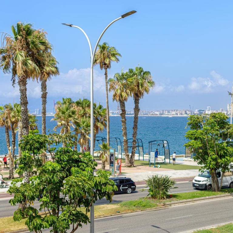 Living4malaga Seafront Duplex - Apartamento de 3 dormitorios - 4