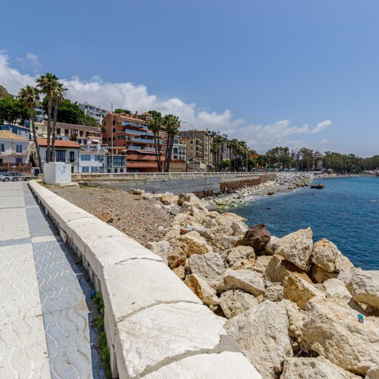 Living4malaga Seafront Duplex - Apartamento de 3 dormitorios - 35
