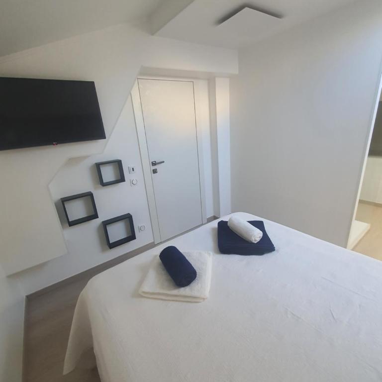 Villa Daniel Saint Aygulf - Camera Matrimoniale con Bagno Privato - 11