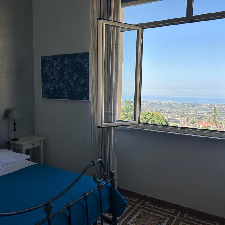La Finestra sulla Valle - Camera Matrimoniale con Vista Mare - 7