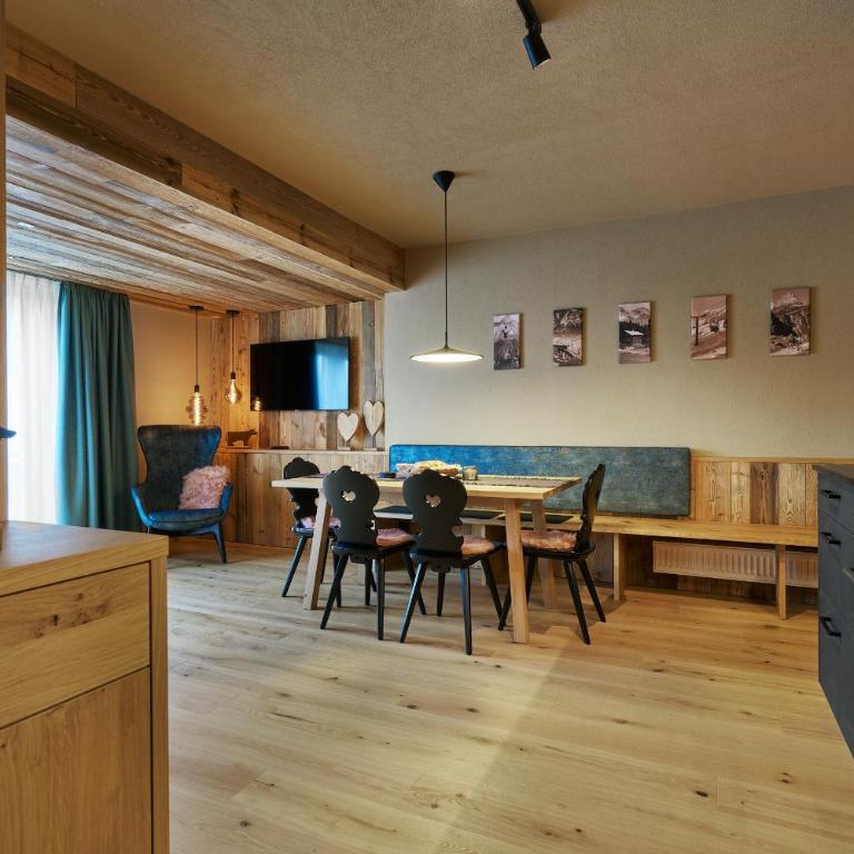 Hotel Stern - Apartment mit 2 Schlafzimmern - 12