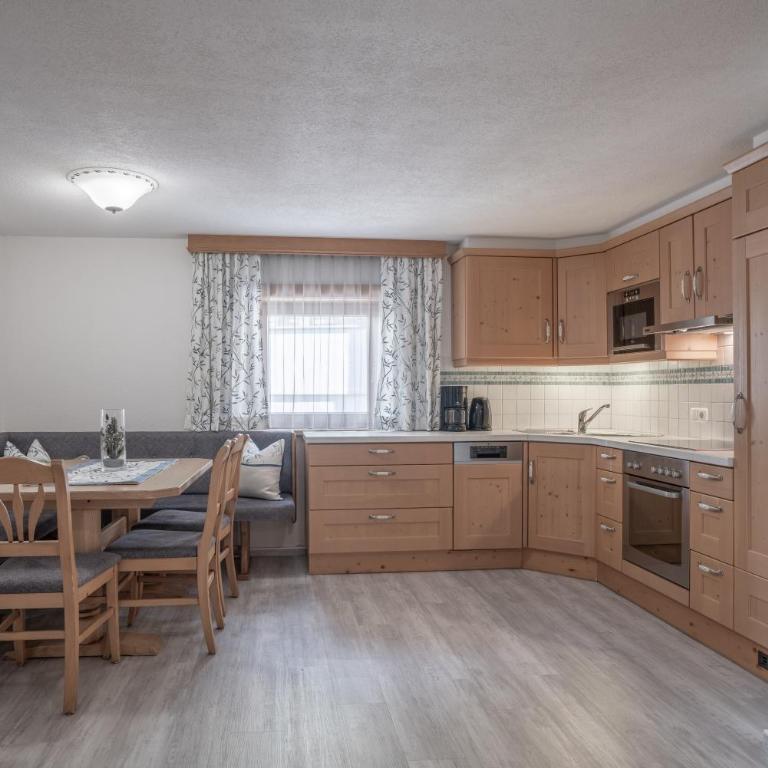Huber Apartments - Apartment mit 3 Schlafzimmern - 2