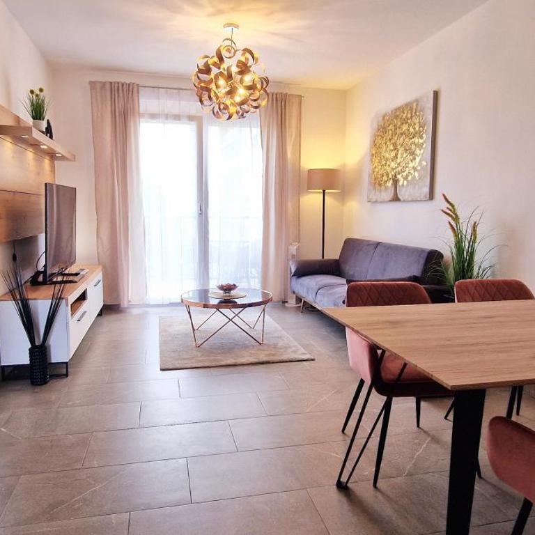 Stilvolle moderne 3-Zimmerwohnung - Apartment mit 2 Schlafzimmern - 1
