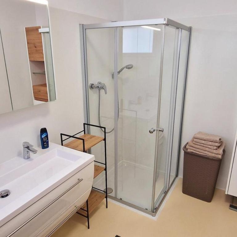 Stilvolle moderne 3-Zimmerwohnung - Apartment mit 2 Schlafzimmern - 12